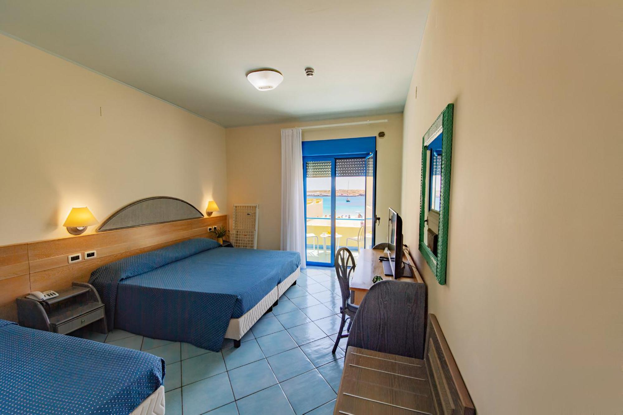 LMP Hotel Baia Turchese מראה חיצוני תמונה