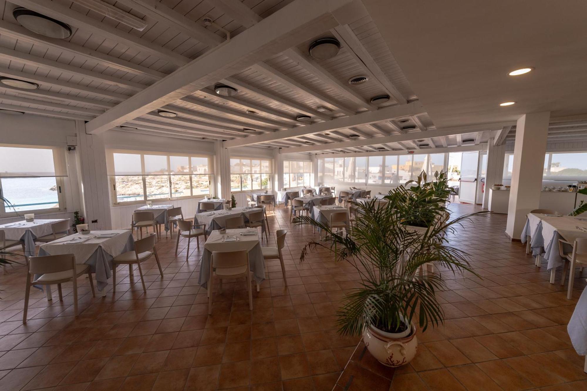 LMP Hotel Baia Turchese מראה חיצוני תמונה